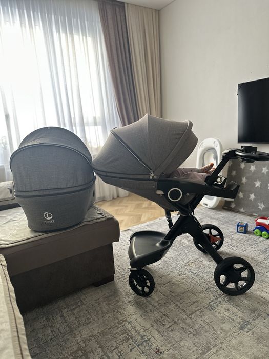 Продам коляску отличного качества