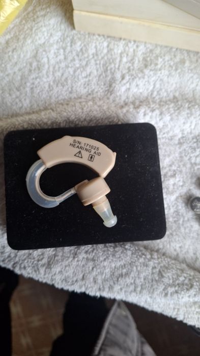 Продам слуховой аппарат