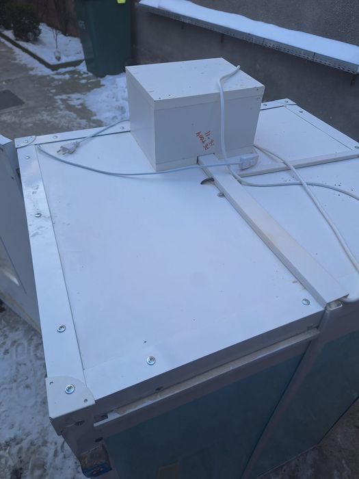 Incubator 360 de oua profesional