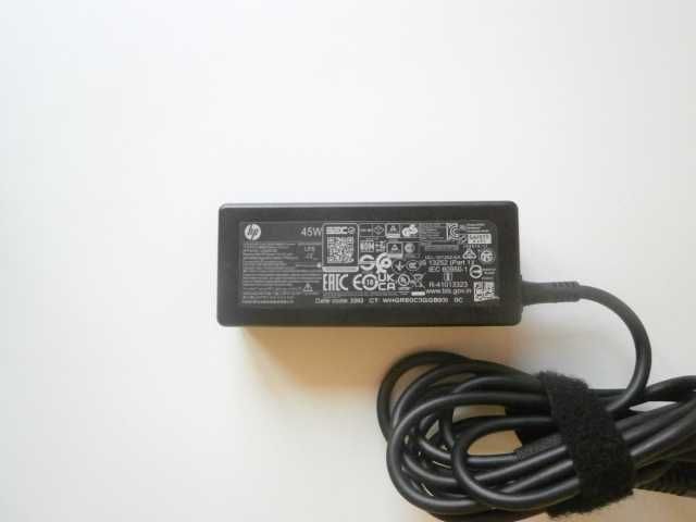 Оригинално зарядно за лаптоп HP