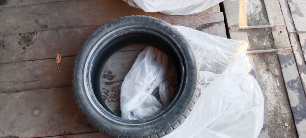 Шины в отличном состоянии