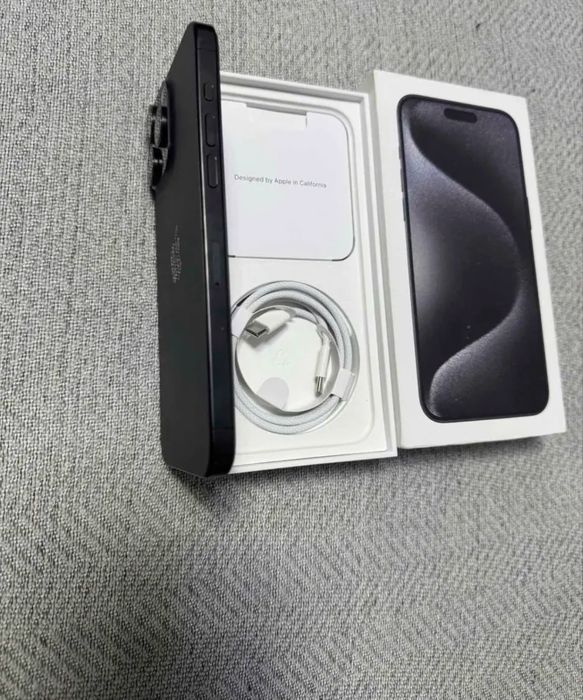 iPhone 15 pro max (256gb)