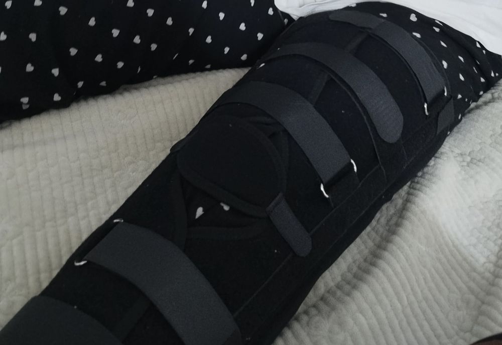 Тутор 55см для колена