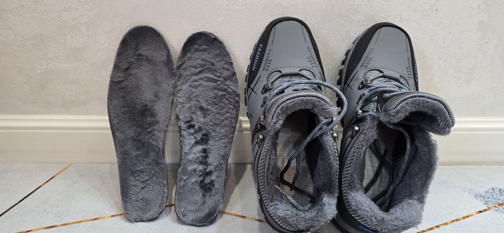 Кроссовки зимние