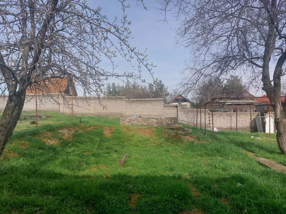 Продается дача 13.5 соток (2 участка) 25 км от Рохата, 5 км до Паркент