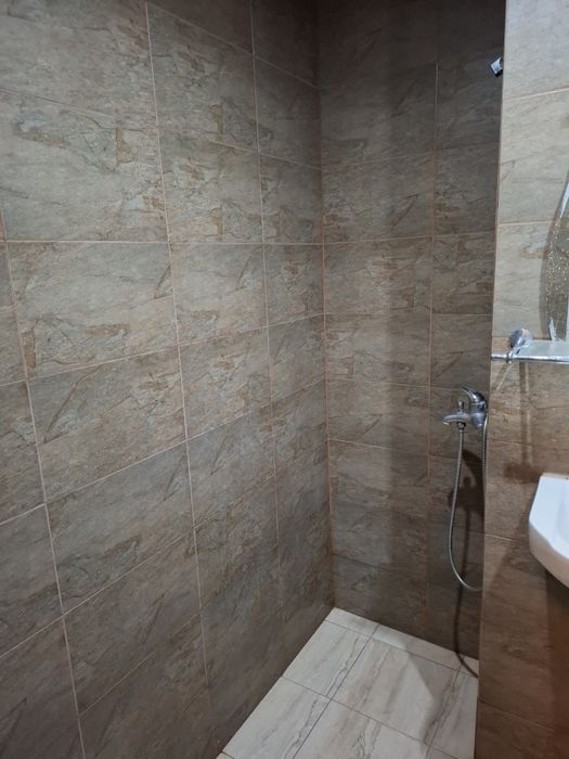 Дава се под наем Двустаен апартамент в Димитровград - 45 кв.м за 142.8 € - Снимка #2