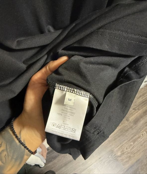Set Givenchy Paris negru – tricou + pantaloni scurți, mărimea M