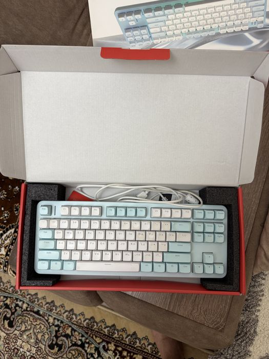Игровая клавиатура Alumix TKL SE RED SQUARE