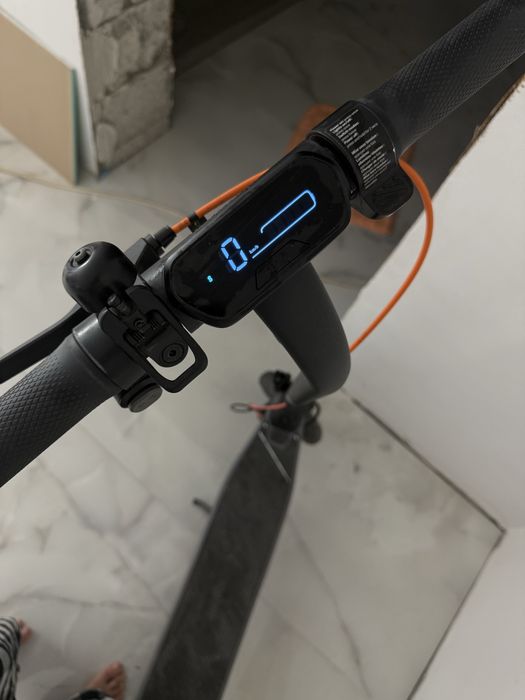 Trotineta electrica ninebot f2 plus