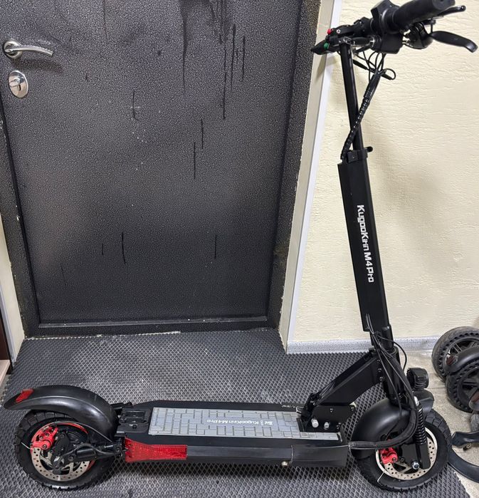 Срочно продам kugoo kirin m4 pro