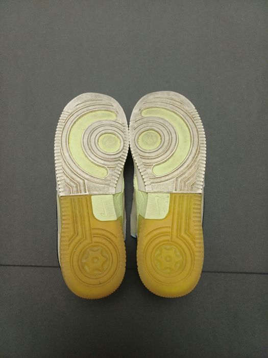 Nike Air Force 1 React - White/Light Bone