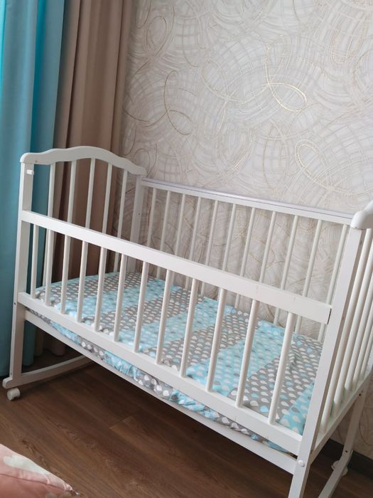 Продам детскую  кровать