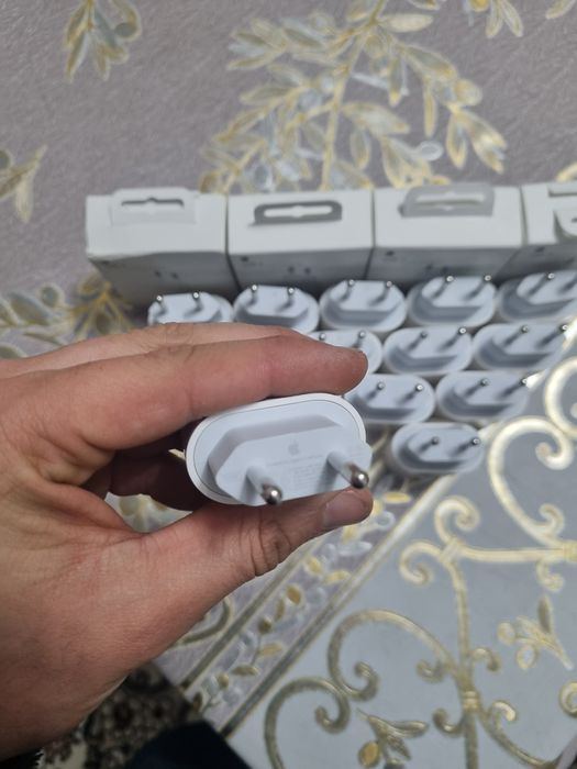 IPhone  оригинал блок