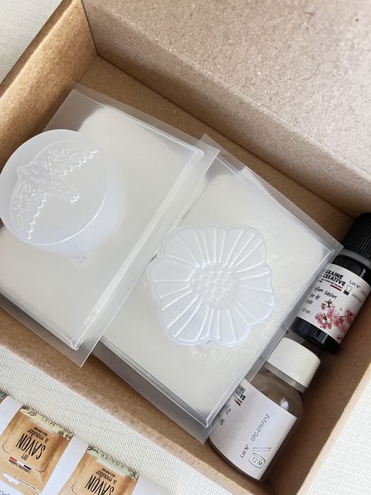 Комплект за правене на сапуни Graine Creative с шеа