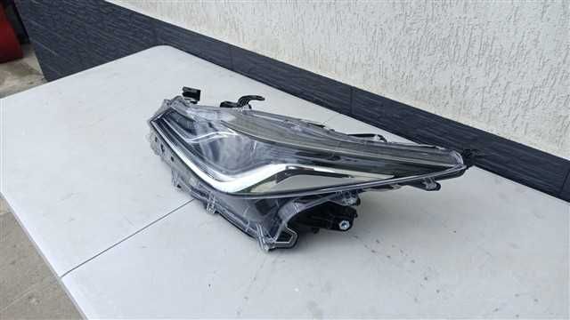 Far Stanga Toyota Corolla Sedan Full Led an 2019  cod 81150-02T51-00