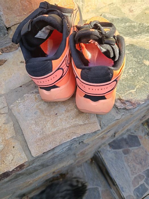 Adidasi sport originali