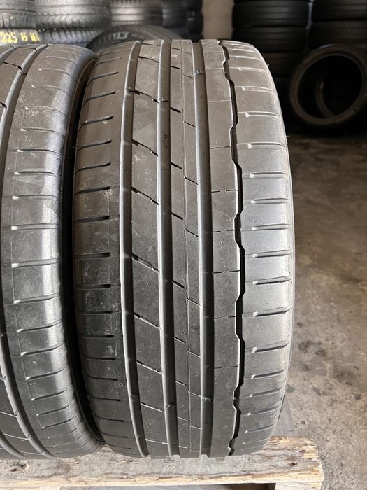 2 anvelope vara 235/45/19 , Hankook , DOT 2021