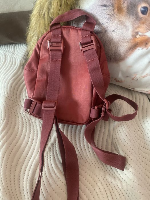 Дамска раничка adidas