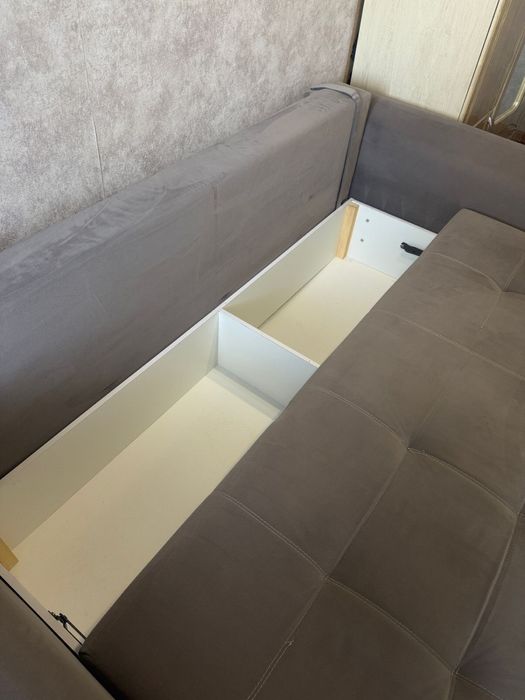 Диван в отличном состоянии