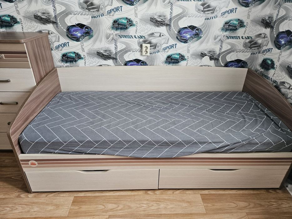 Детская мебель в детскую