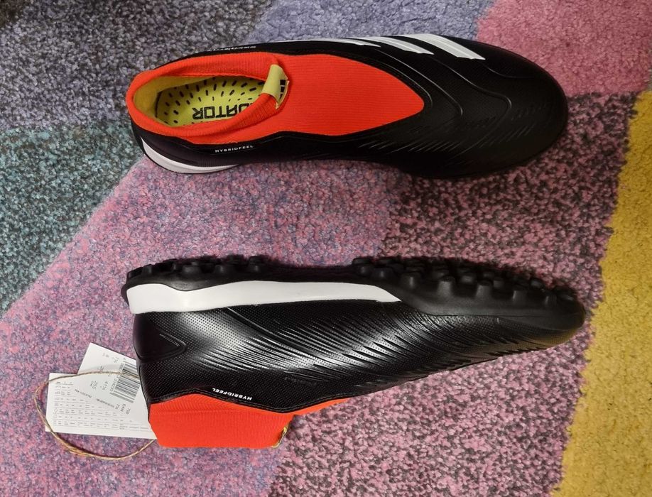 Нови мъжки футболни обувки