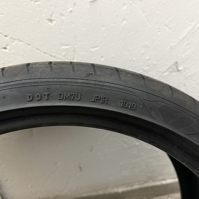 235/45 R 20 Goodyer