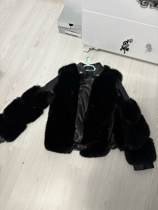 Haina blana artificiala