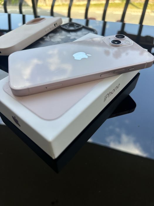 iPhone 13 Pink 128GB – Impecabil, baterie 84%