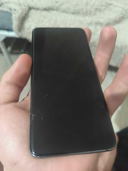 Обменяю Samsung s 20 в