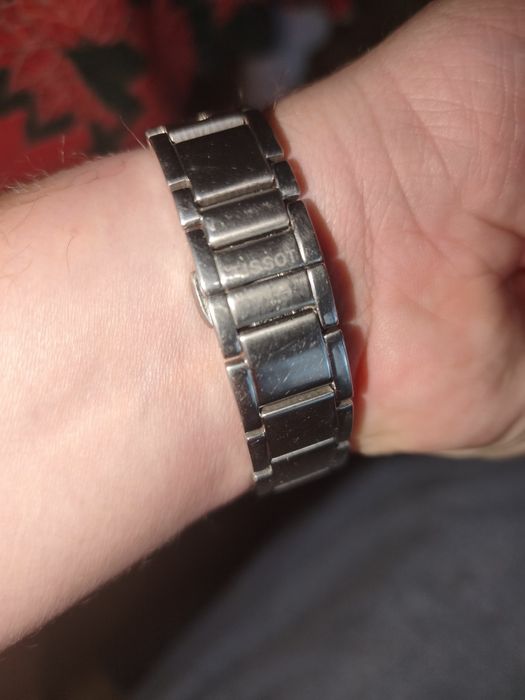 БАРТЕР Tissot prs 516 automatic в идеално състояние пълен комплект