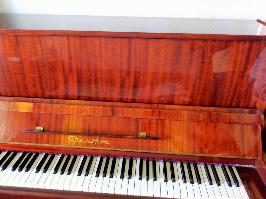 Продам пианино, фортепиано