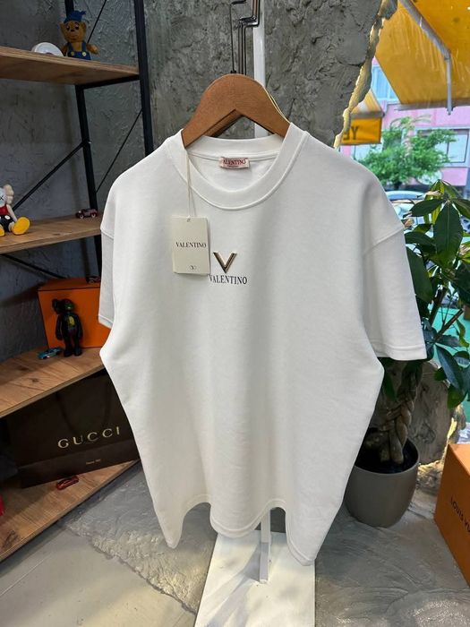 Мъжки тениски различни модели