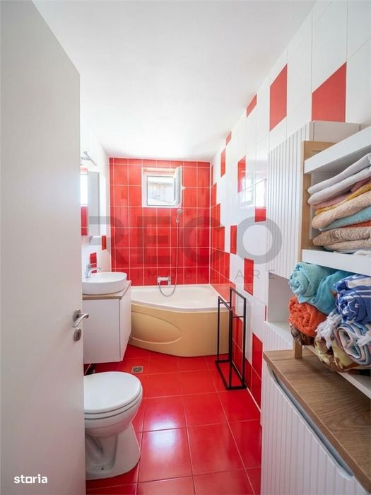 RECO Apartament 3 camere, decomandat, Cantemir