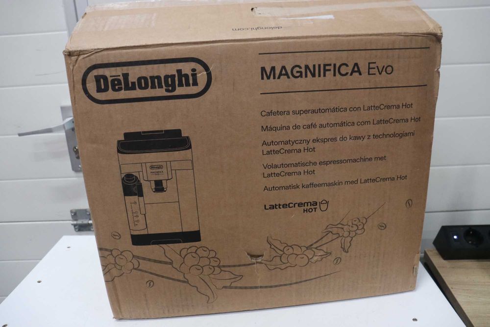 De'Longhi Magnifica Evo, Кафемашина, 1450W, 1,8л ECAM292.81 Latte