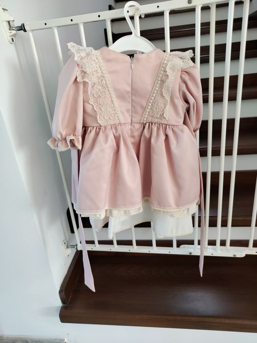 Rochiță roz pudra pentru eveniment 12-18 luni