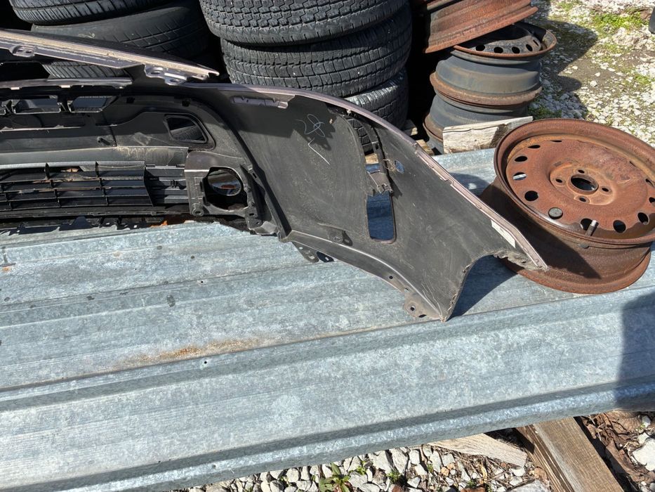 Предна броня Toyota Prius + Plus. Тойота Приус плус. 15-20. 53112-