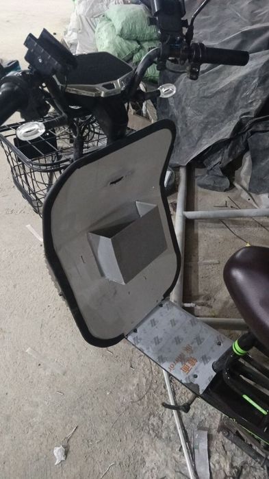Elektro sukuter Azbao