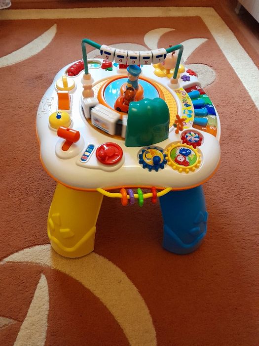 Măsuță interactiva