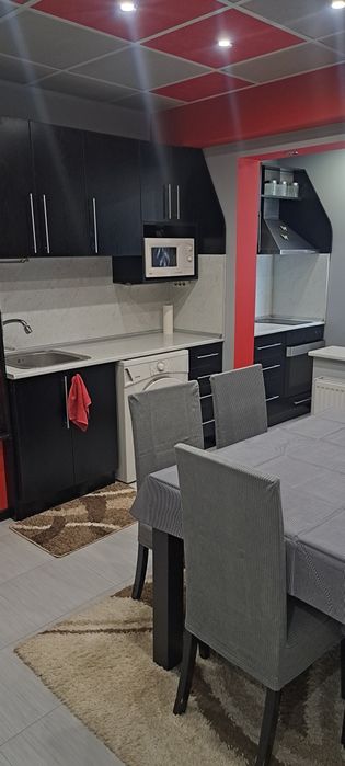 Продава се Тристаен апартамент в Сливен, Сини камъни - 65 кв.м за 1177 €/кв.м - Снимка #1