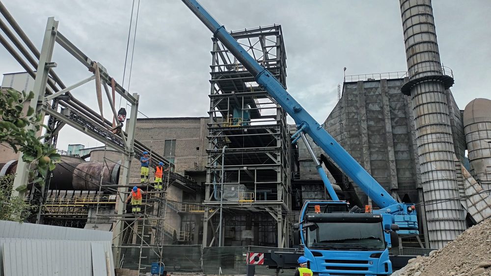 Autocamion cu macara20t , automacarale 50t