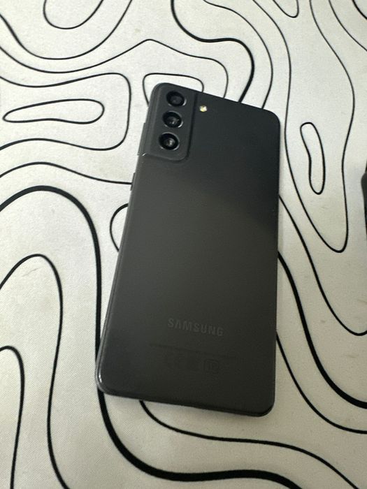 Samsung s21 FE 5G/128гб/Продажа