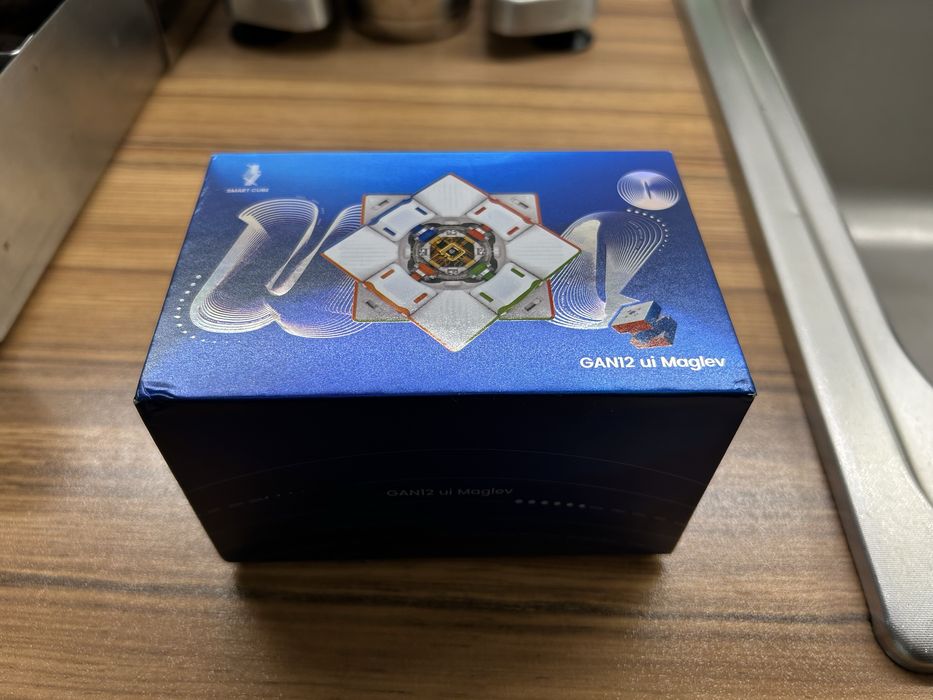 Смарт куб на Рубик GAN 12 UI MAGLEV