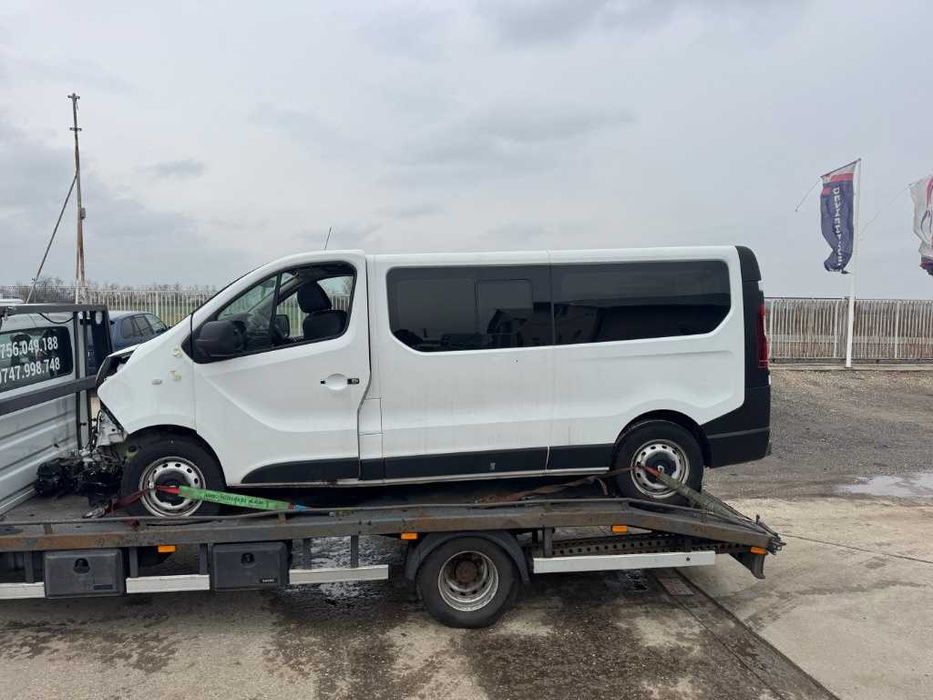 Oglinda stanga completa Renault Trafic 2021 PERSOANE 1997