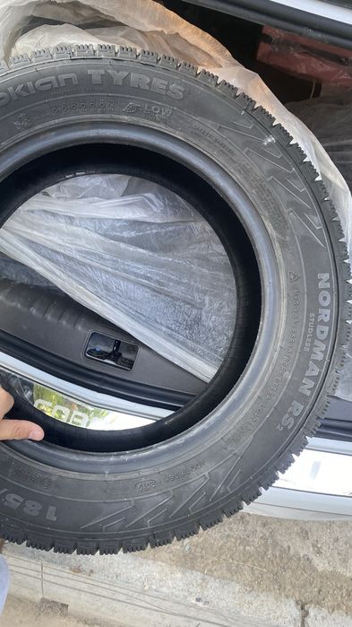 Продам зимние шины Nokian tyres