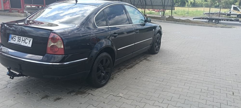 VOLKSWAGEN Passat 2003 — imagine 3