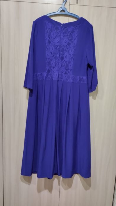 Продабтся платья