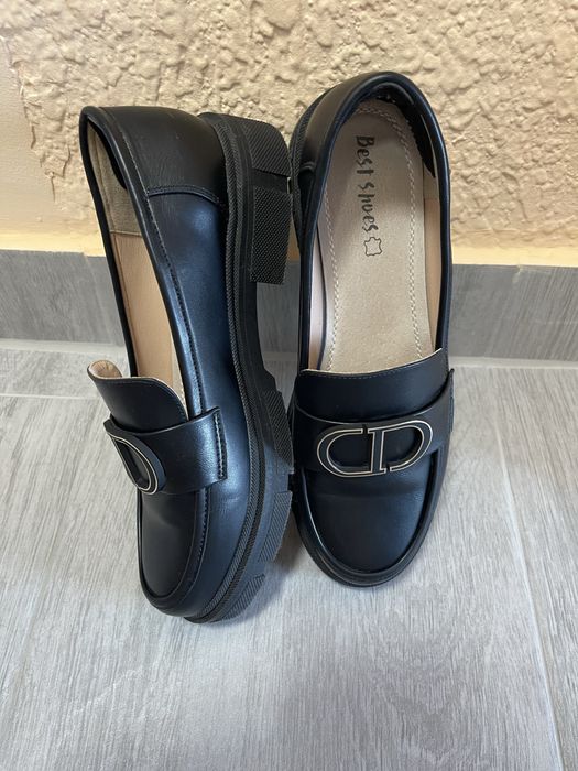 Дамски елегантни лоуфъри