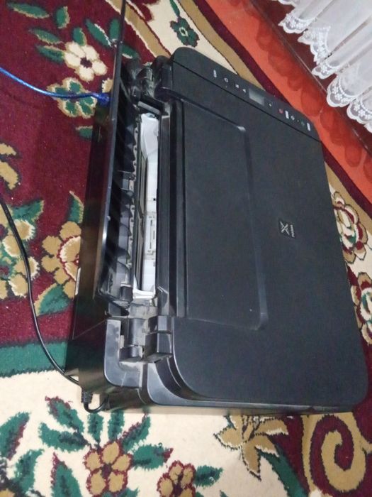 Принтер    CANON