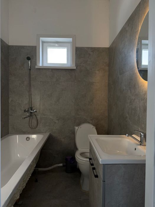 Продам новый частный дом в Деркуле