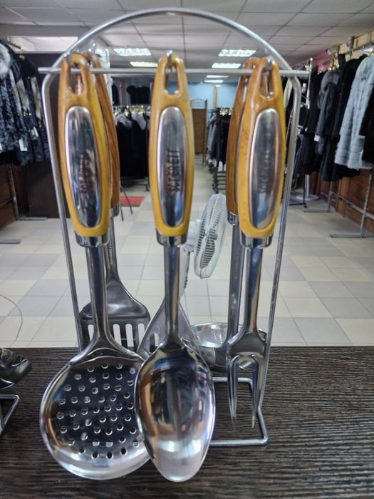 Продам наборы для кухни.